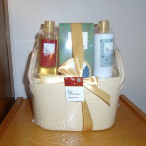 Lavender Bath Basket~5 Piece Set~